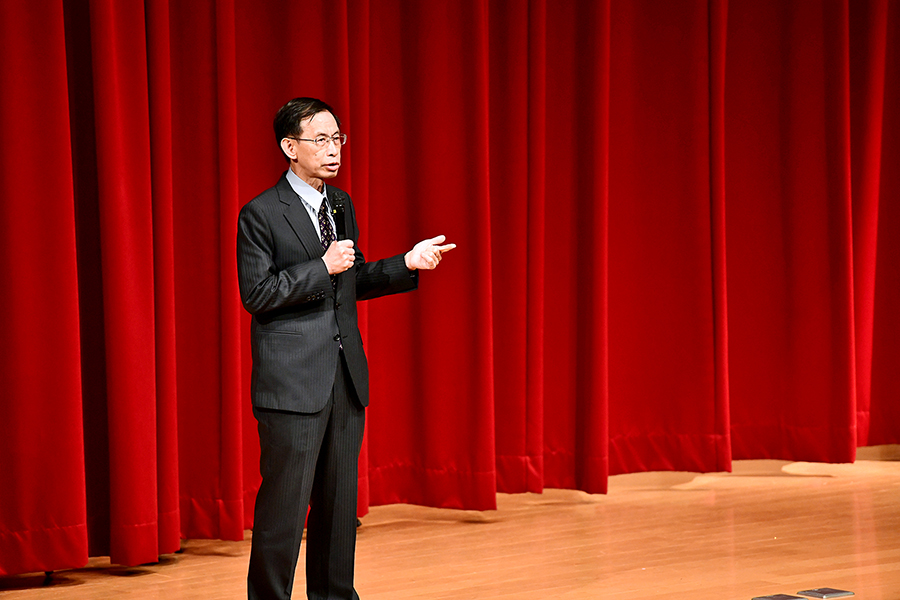 康橋秀岡校區徐文淞校長強調，藝術教育重在培養學生投入、堅持與合作精神，是全人教育的重要實踐。